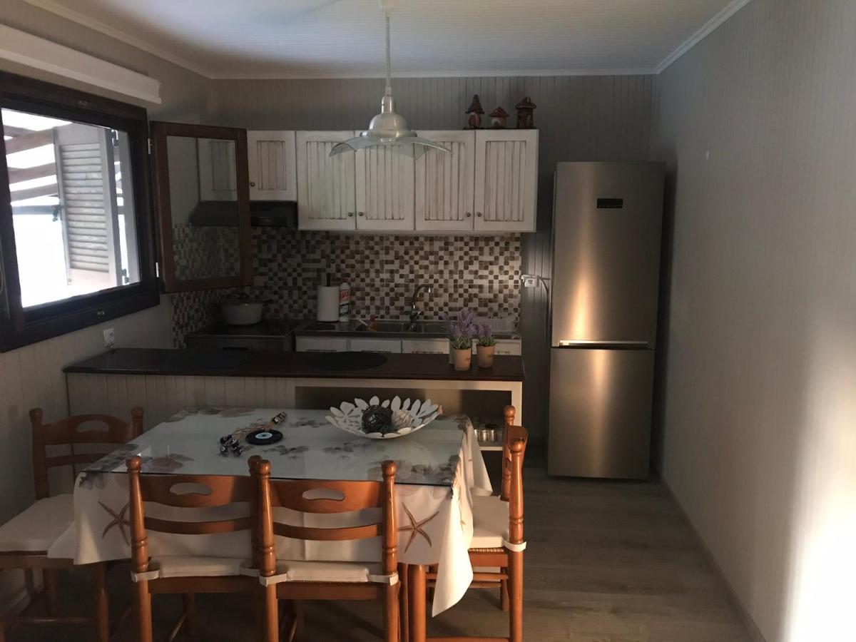 Aster Beach House Nea Thesi Eksteriør billede
