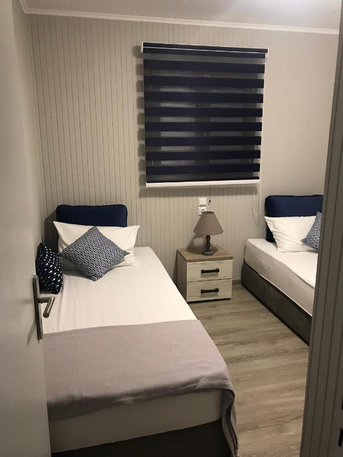 Aster Beach House Nea Thesi Eksteriør billede
